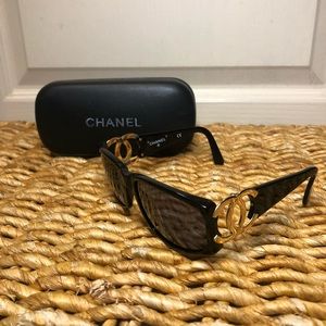 90's VINTAGE Black CHANEL Logo Cutout Sunglasses